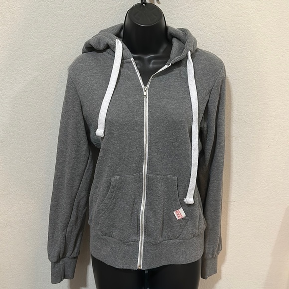 Fashion Nova: Relaxed Vibe Zip Up Jackets - 2 colors - Picture 3 of 12